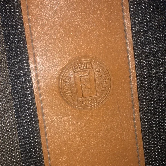 FENDI 1925 Italy Bag - Picture 4 of 5